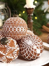 12-Piece Gingerbread Brown Christmas Baubles Set – Textured Vintage Gingerbread Tree Hanging Decorations