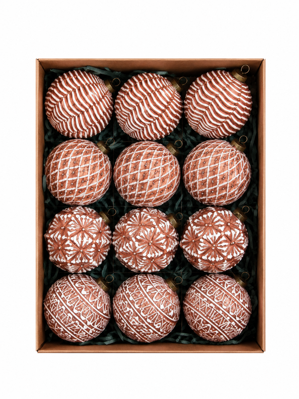 12-Piece Gingerbread Brown Christmas Baubles Set – Textured Vintage Gingerbread Tree Hanging Decorations